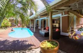 Villa, piscine privée, jardin tropical, résidence sécurisée