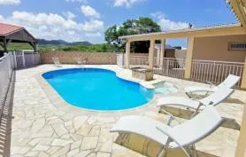Villa à Sainte Anne avec piscine privée 3 chambres