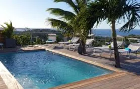Sea view villa contemporaine avec piscine VUE 180° sur la mer