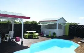 Villa Kreyol Lecusson avec piscine et vue mer