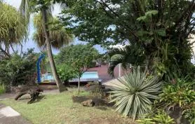 Villa Zwazos vue mer baie de Malendure, ilets Pigeon