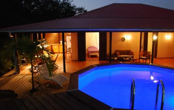 Villa côté jardin, piscine privative