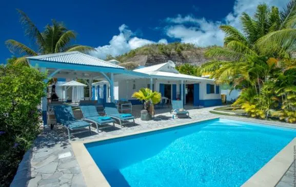 Villa Diams avec piscine et vue mer